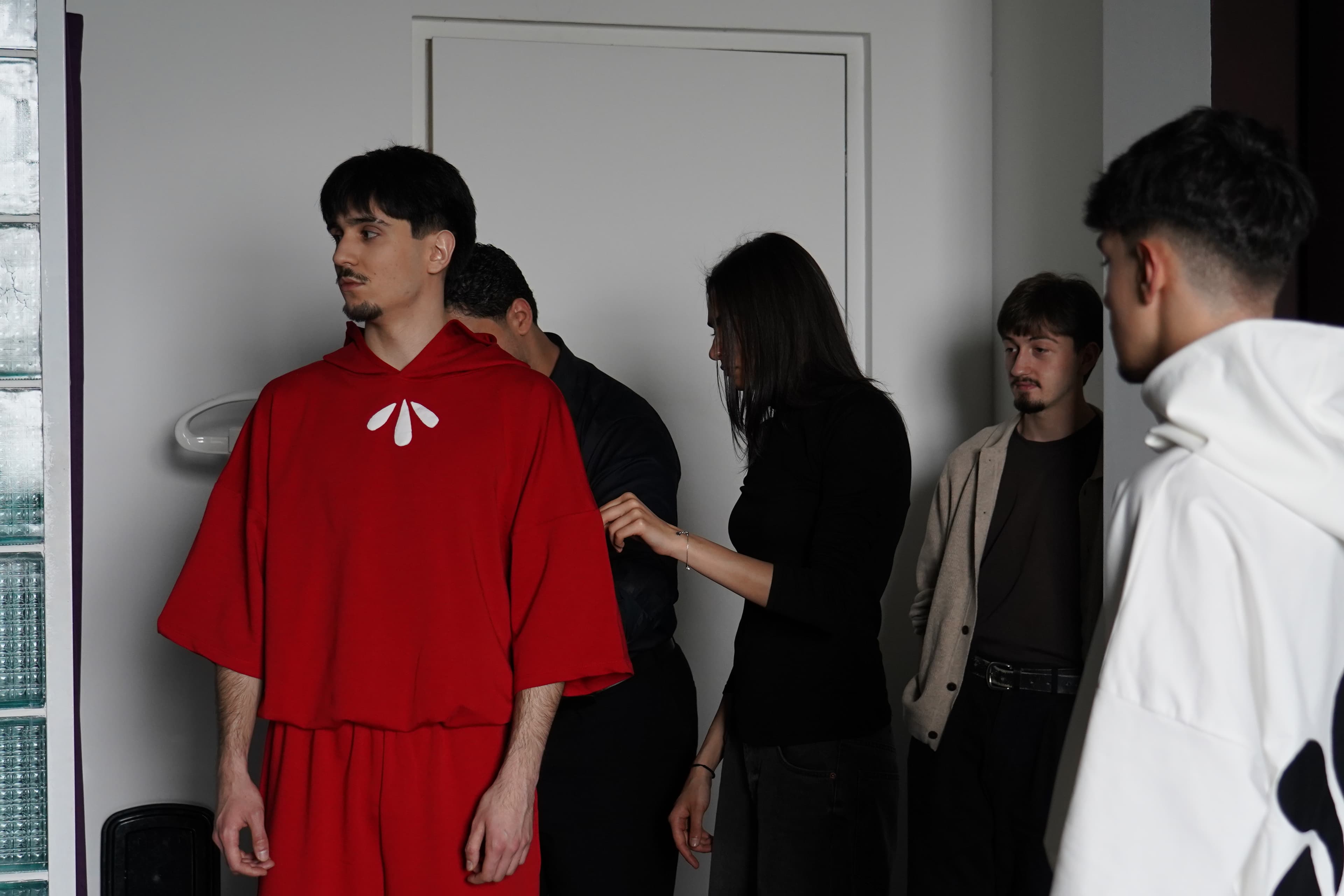 Image 0